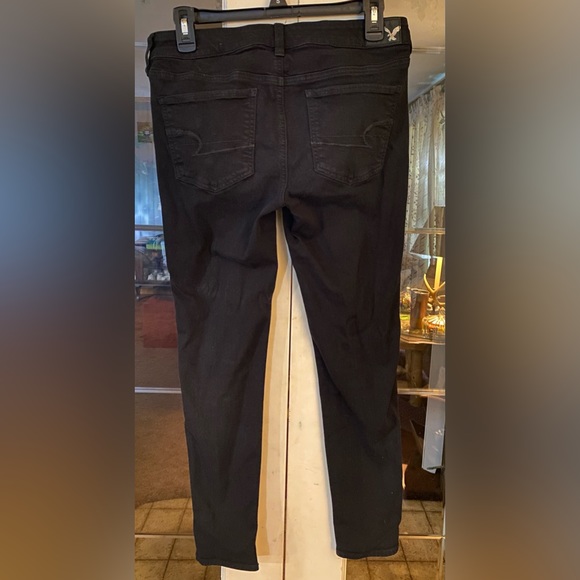 American Eagle Jegging Style Jeans - Picture 2 of 3
